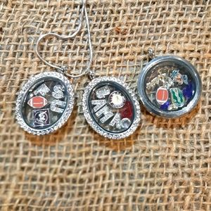 I ♡ My Team Floating Locket with chain